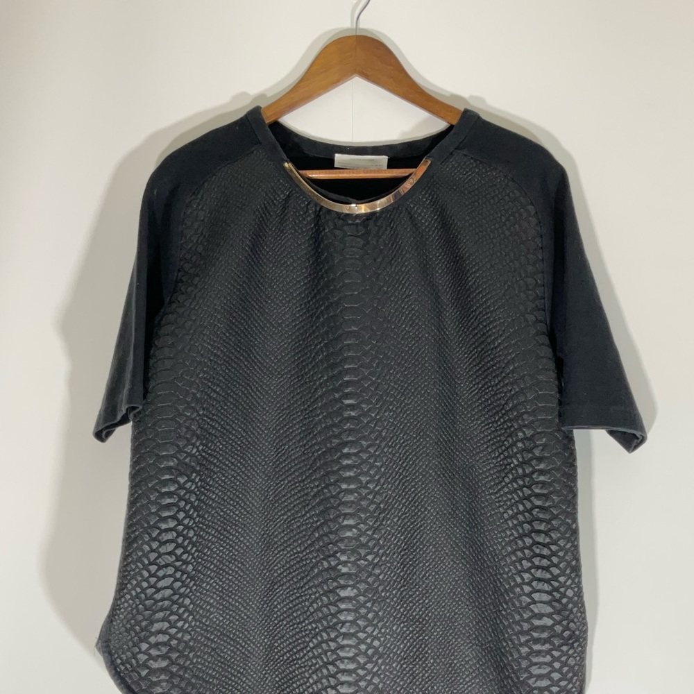 Zara W&B Collection Tunic Black Animal Print Qtr. Sleeve Gold Neck Choker Size L